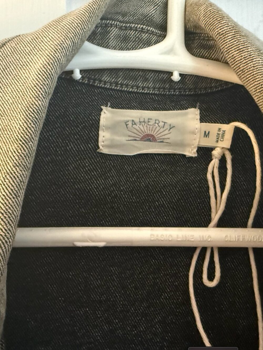 Faherty Sunwashed Denim Utility Jacket - Picture 4 of 4